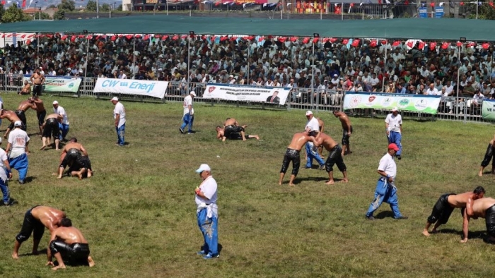 Yağlı güreşin kalbi Kocaeli’de atacak